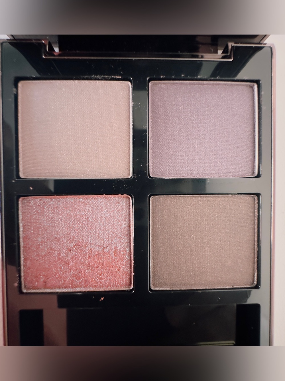 New Tom Ford Eye Color Quad Eyeshadow Palette - 27 Virgin Orchid - Picture 2 of 6